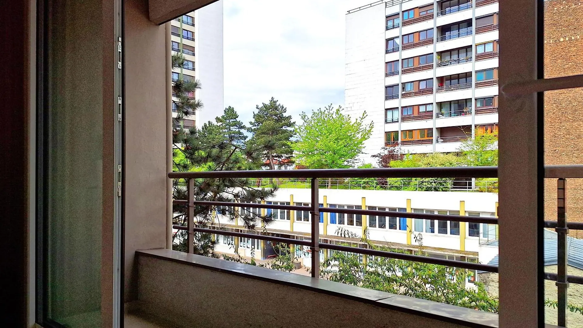 Chic Parisian Studio Retreat Bright Spacious And Secure Parking 0*, Παρίσι Γαλλία