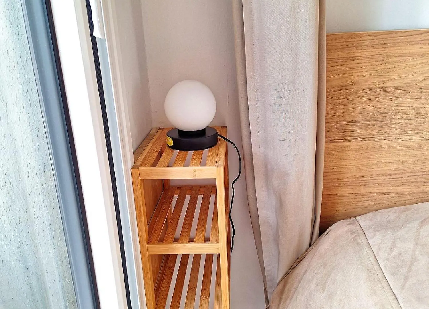 Chic Parisian Studio Retreat Bright Spacious And Secure Parking Francia